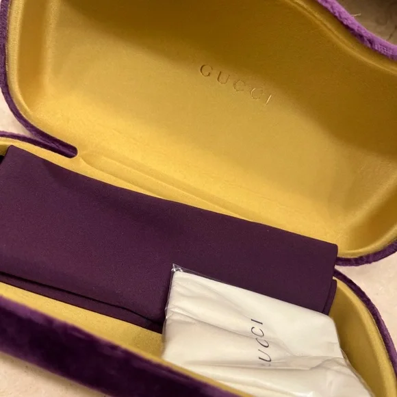 GUCCI 🕶️ - Picture 6 of 7